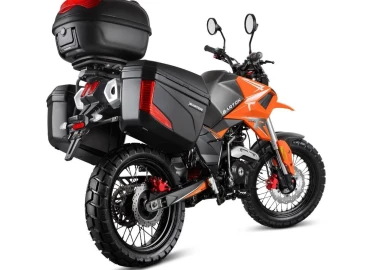 Jazda z pasażerem na motocyklu – o tym musisz pamiętać!