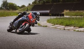 Barton Blade-R 125 in the test. A little athlete with high aspirations
